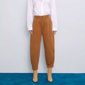 Zara jeans slouchy fit in brown